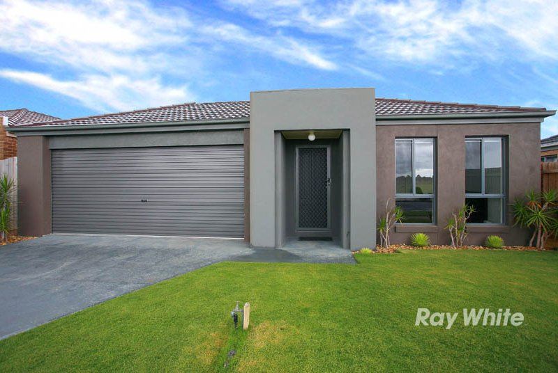 18 Vega Terrace, CRANBOURNE VIC 3977