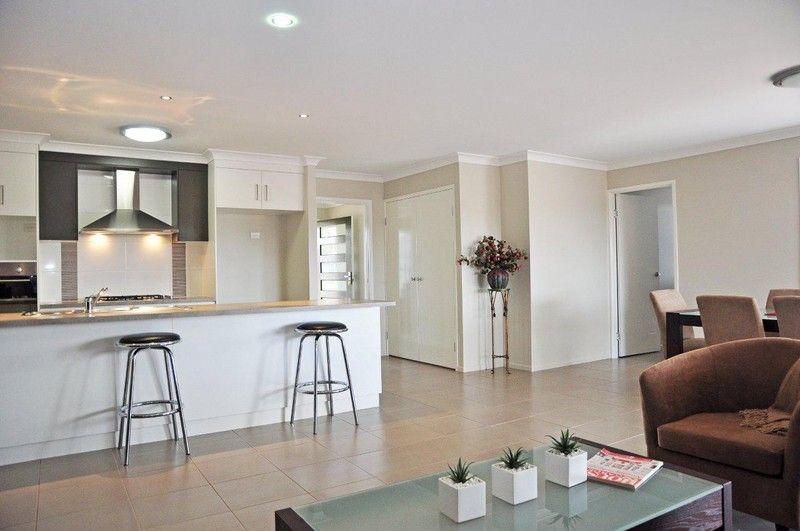 18  Vinnicombe Street, KEARNEYS SPRING QLD 4350