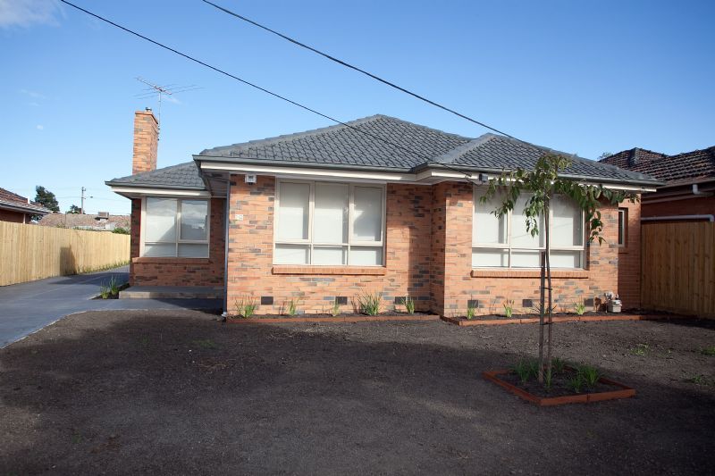 19 Lloyd Avenue, EPPING VIC 3076