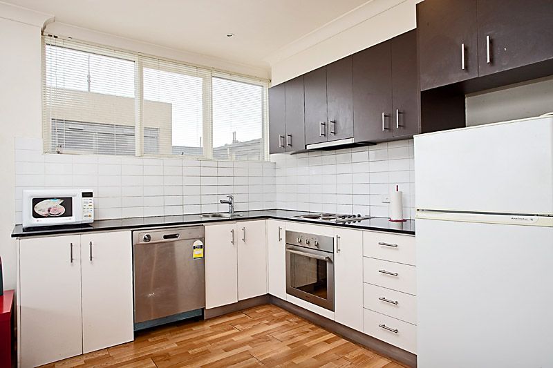 7 Pengelly Court, SUNSHINE VIC 3020