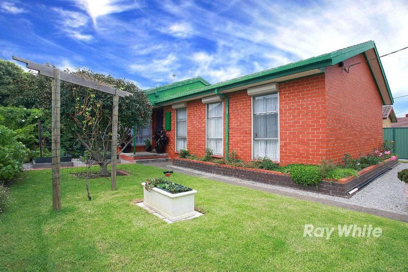 5 Timberglade Drive, NOBLE PARK NORTH VIC 3174