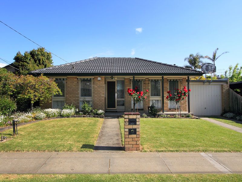 6 Donhaven Court, DINGLEY VILLAGE VIC 3172