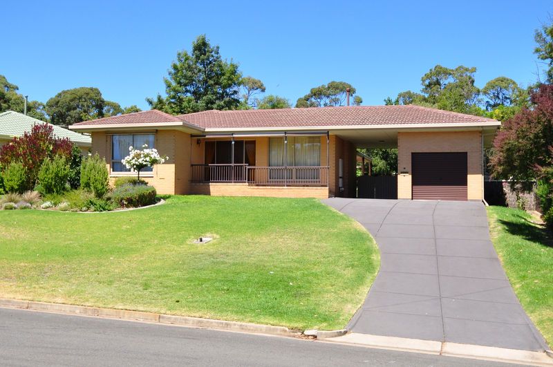 92 Ridgway Drive, FLAGSTAFF HILL SA 5159
