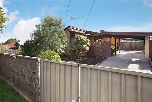 6 Clyde Street, MODBURY SA 5092