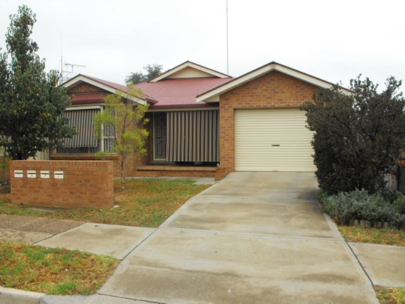 363 Clarinda Street, PARKES NSW 2870