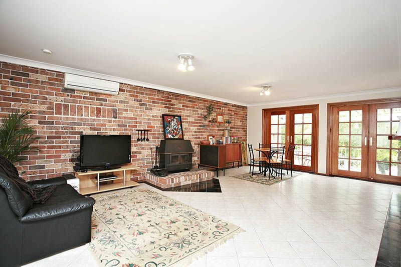 14 Merinda Avenue, BAULKHAM HILLS NSW 2153