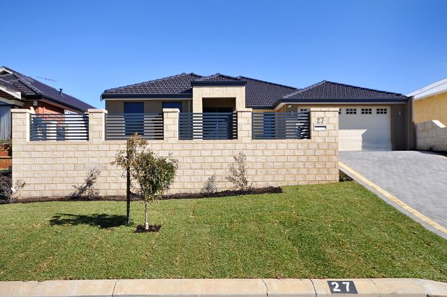 27 Swiftlet Way, GWELUP WA 6018