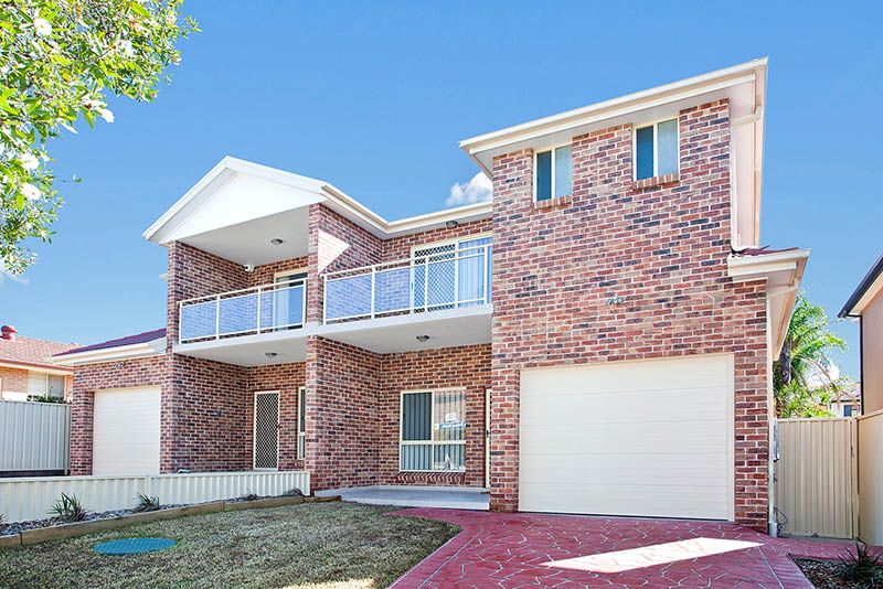 123 Moorefields Road, ROSELANDS NSW 2196