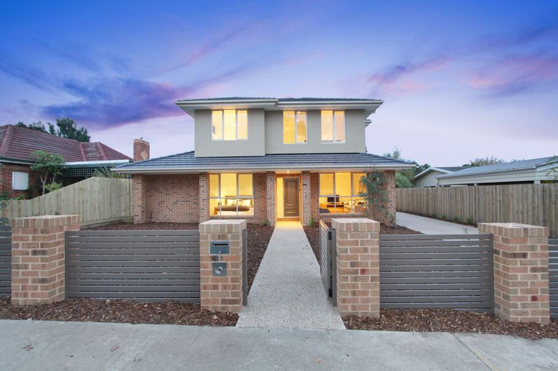 22 McLaren Street, MOUNT WAVERLEY VIC 3149
