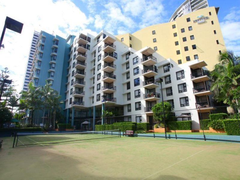 30-34 Surf Parade, BROADBEACH QLD 4218