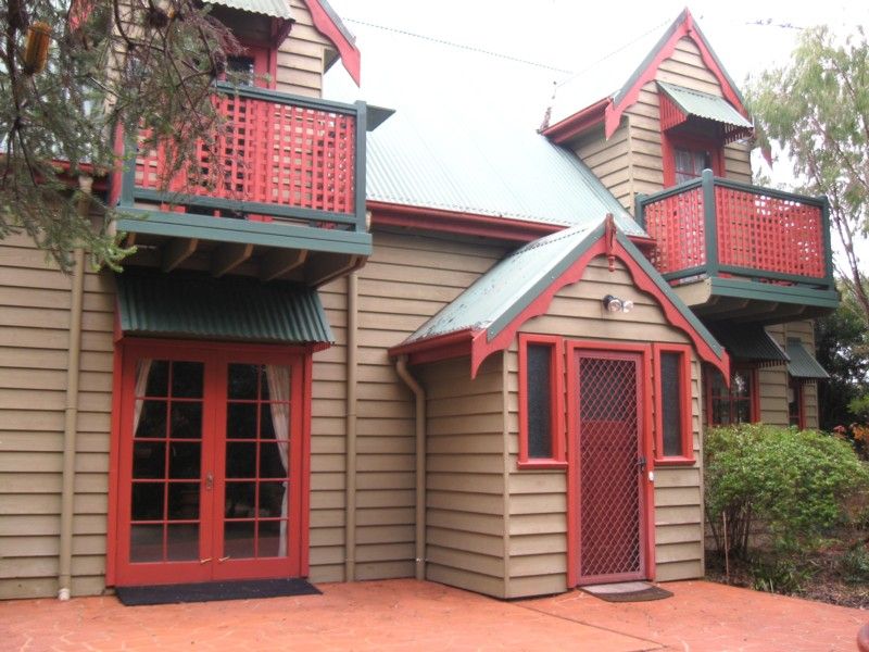 7 Moir Place, BROULEE NSW 2537
