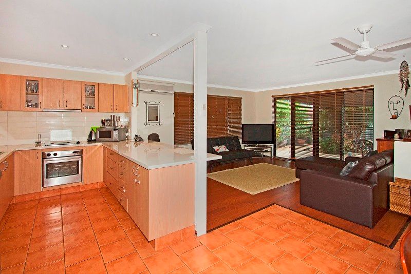 42 Blundell Boulvarde, TWEED HEADS SOUTH NSW 2486