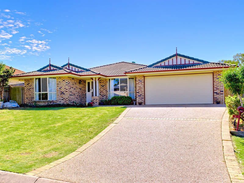 8 Alpinia Place, CALAMVALE QLD 4116