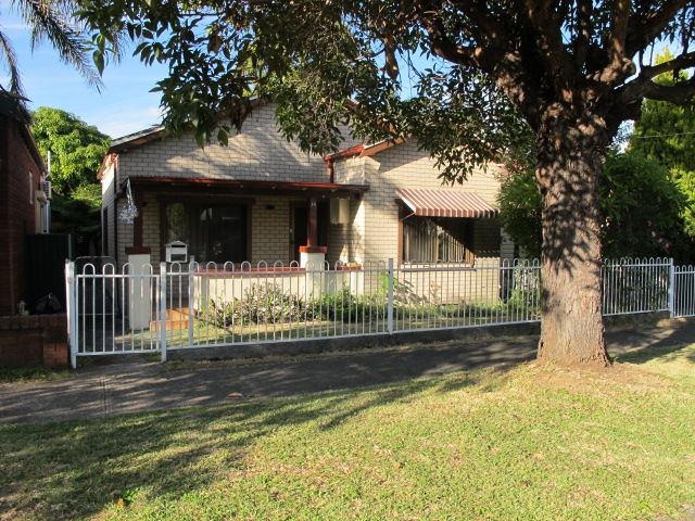 64 Beauchamp Street, WILEY PARK NSW 2195