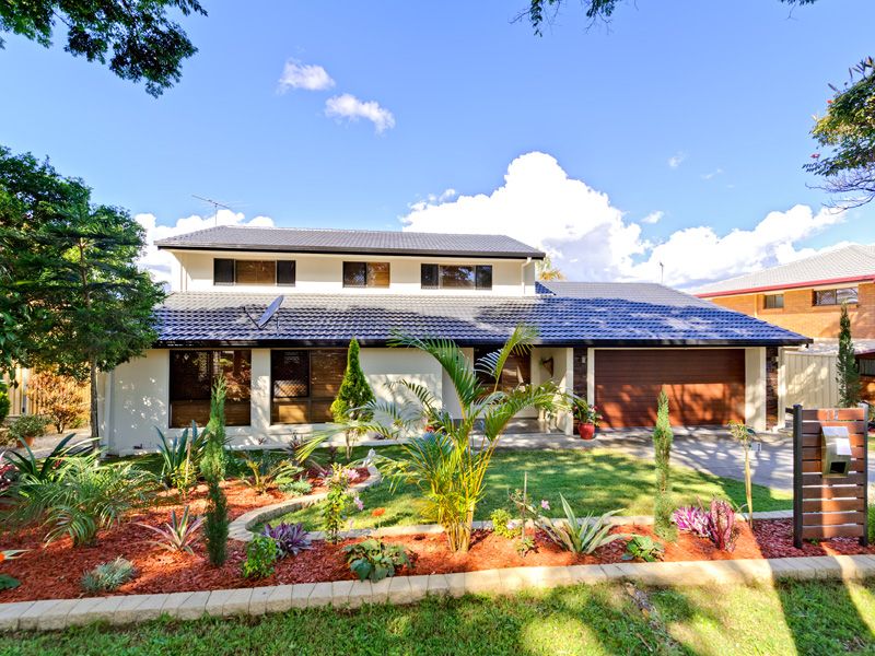 15 Pineneedle Place, SUNNYBANK HILLS QLD 4109
