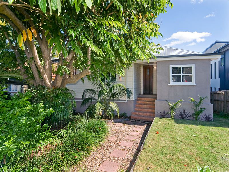 109 Lutzow Street, TARRAGINDI QLD 4121