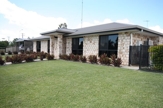 22 Michael Drive, BILOELA QLD 4715