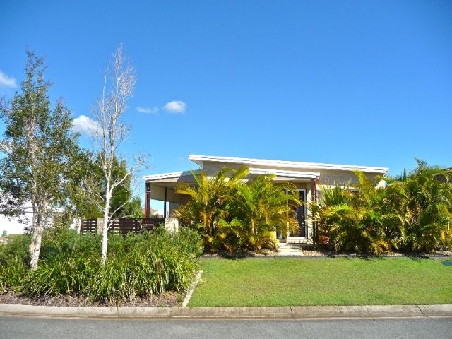 17 Gairdner Street, CALOUNDRA WEST QLD 4551