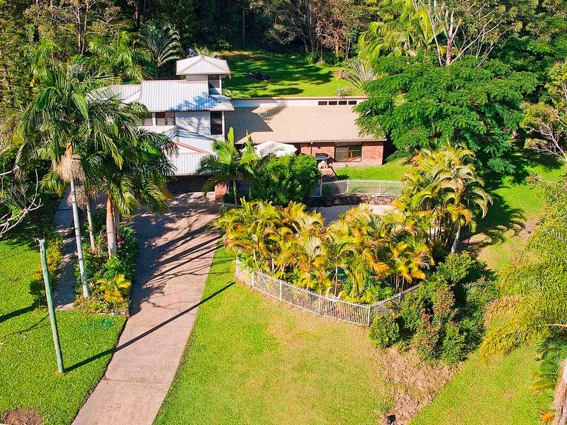15 Kimmuli Drive, ELANORA QLD 4221