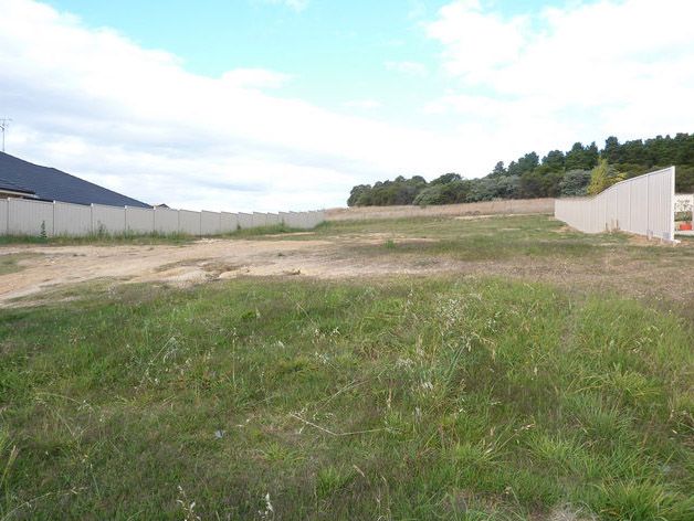27 McCusker Drive, BUNGENDORE NSW 2621