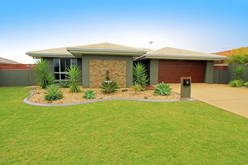 12 Rosella Drive, GRACEMERE QLD 4702