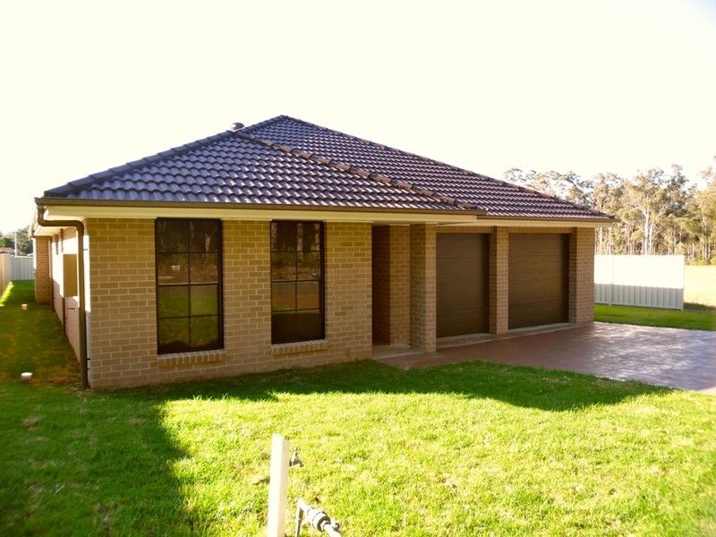 36 Rannoch Drive, WEST NOWRA NSW 2541