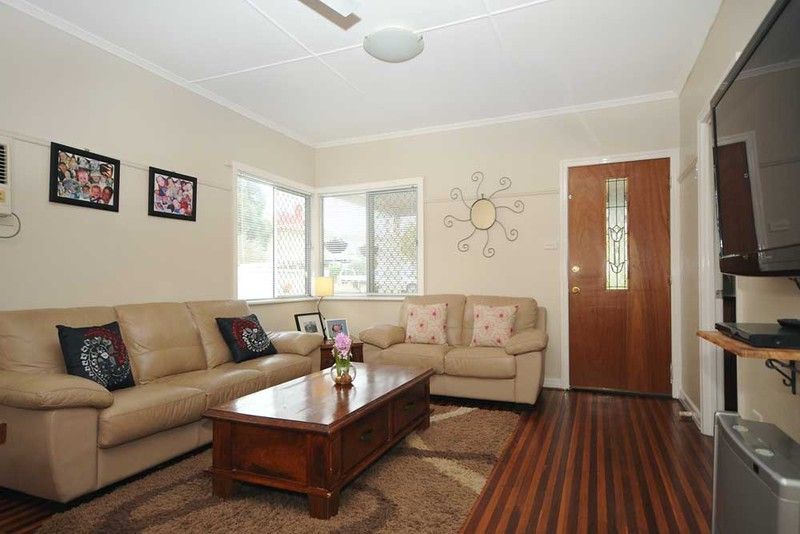 3 Hampshire Street, NORTH TOOWOOMBA QLD 4350