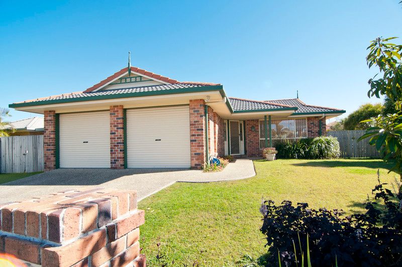 17 Rosslare Street, CALOUNDRA WEST QLD 4551