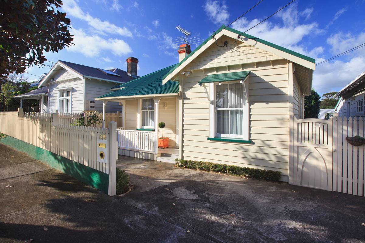39 Cardwell Street, Onehunga, Auckland City Real Estate Ray White