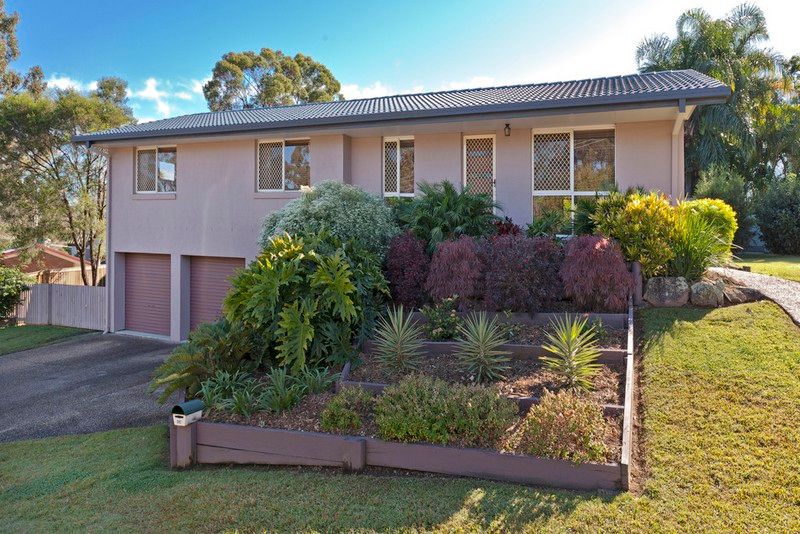 1 Hush Place, ROCHEDALE SOUTH QLD 4123