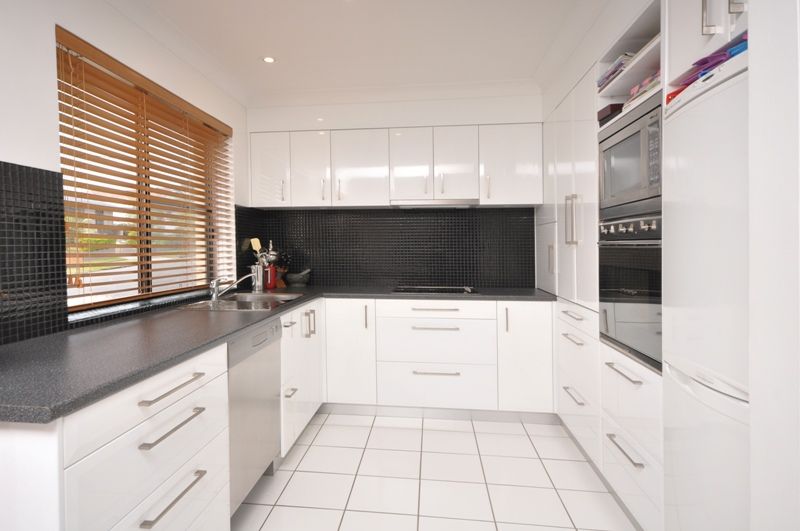 53  Nicklin Street, COORPAROO QLD 4151