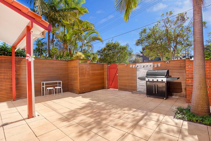 61 Varna Street, CLOVELLY NSW 2031
