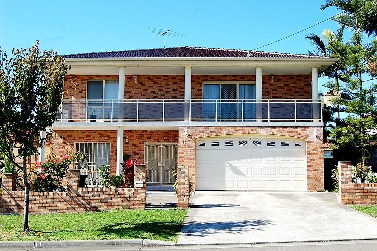 11 Badham Street, MERRYLANDS NSW 2160