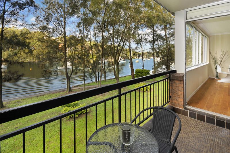 28/302 Burns Bay Road, LANE COVE NSW 2066