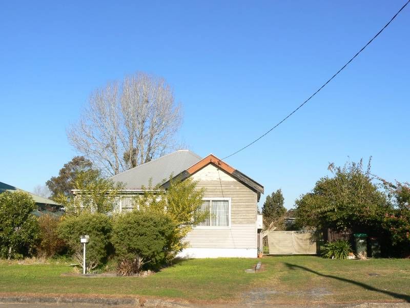 TAREE, NSW 2430