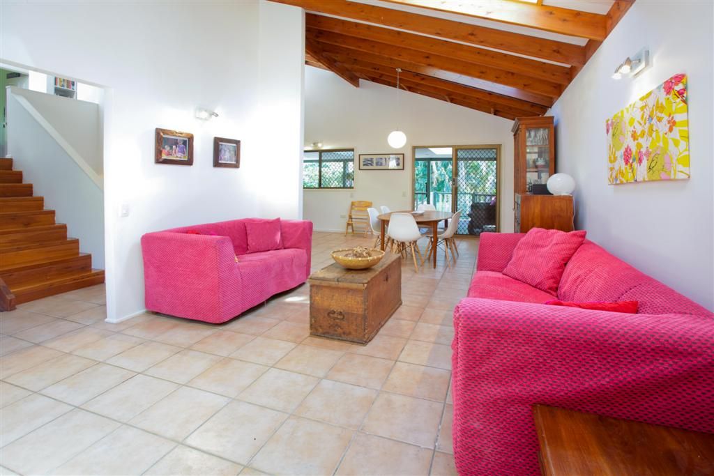 69 Brodie Street, HOLLAND PARK WEST, QLD 4121