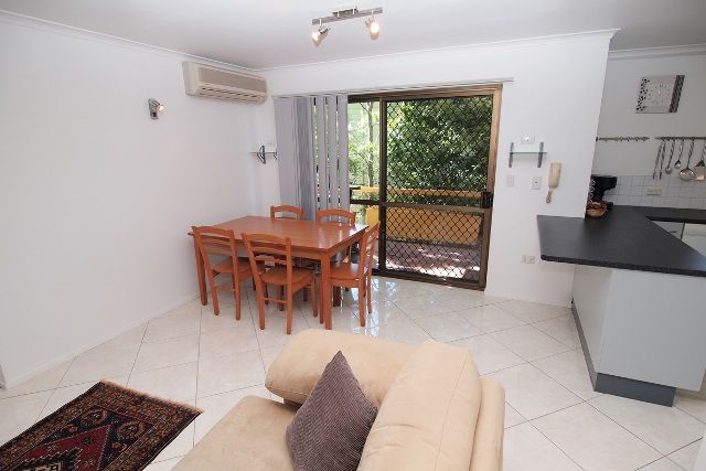 2/5 Little Street, ALBION, QLD 4010