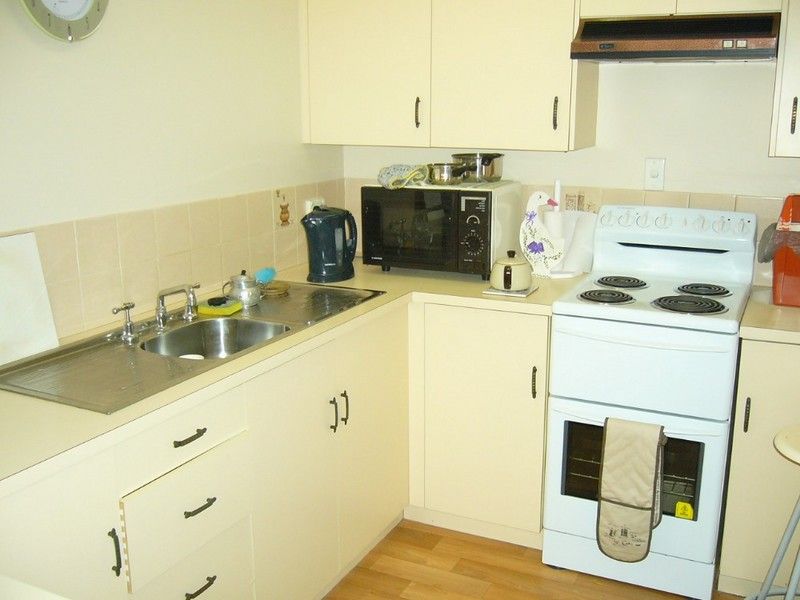 1/128 High Street, BERSERKER, QLD 4701