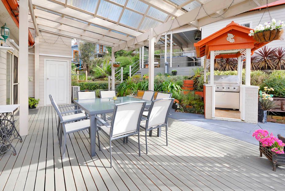 1  The Crescent, WORONORA, NSW 2232