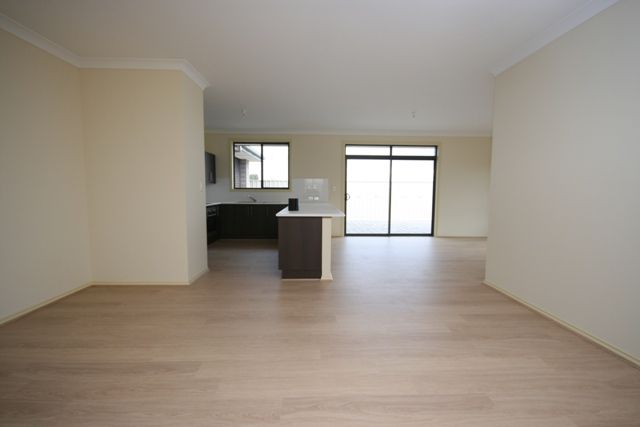 Lot 27 Heath Close, CLARE, SA 5453