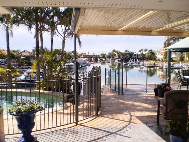 103 Morala Avenue, RUNAWAY BAY, QLD 4216