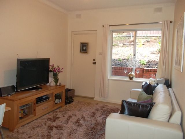 9/5A Henley Beach Road, HENLEY BEACH SOUTH, SA 5022