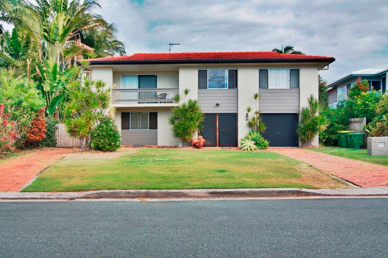 14 Mackay Street, DICKY BEACH, QLD 4551