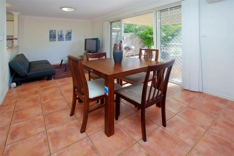 10/18  Delavan Street, WISHART, QLD 4122