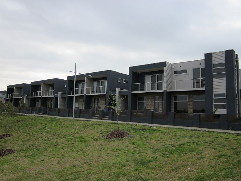 21 Carlow Walk, LALOR, VIC 3075