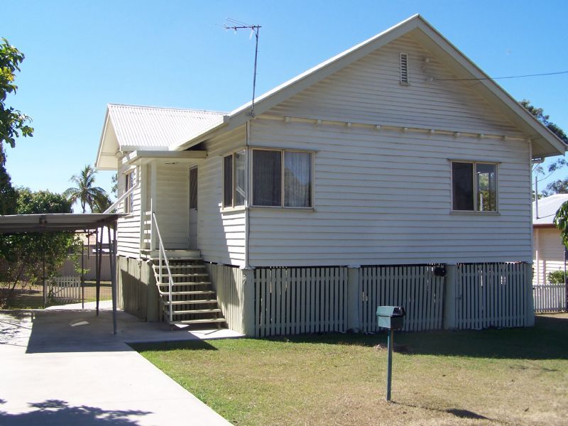 14 Agnes Street, GLADSTONE QLD 4680