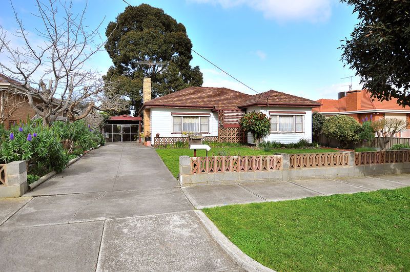 24 McShane Street, RESERVOIR, VIC 3073