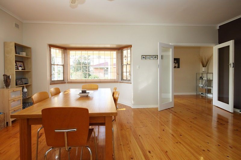 8 Henderson Street, HENLEY BEACH, SA 5022