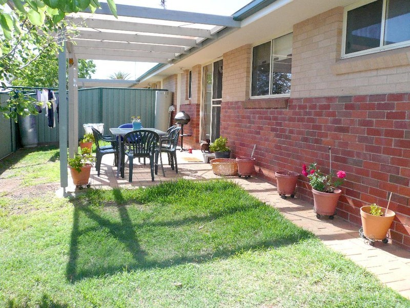 2/244 Fitzroy Street, DUBBO, NSW 2830