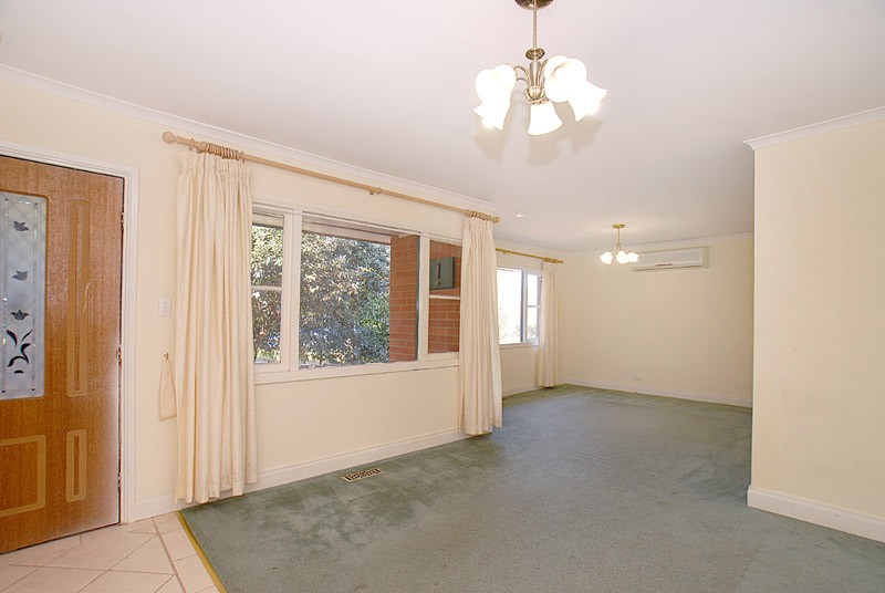 12 Nelson Street, FERNTREE GULLY, VIC 3156